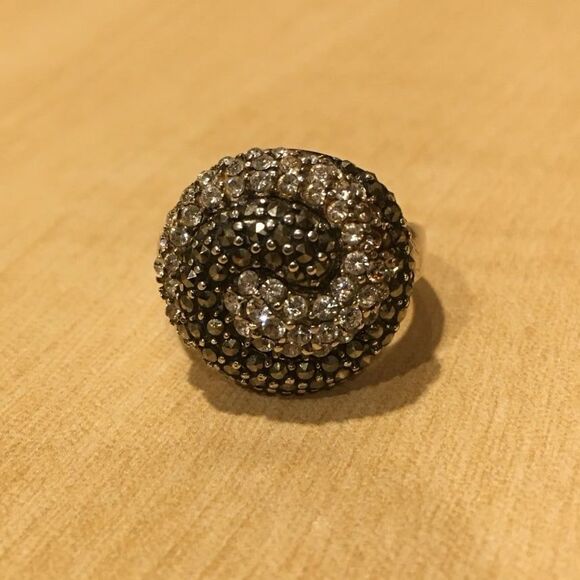 Steel by Design Marcasite Ring size 9 - Picture 1 of 3
